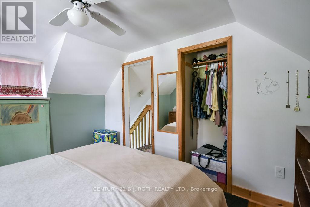 21 Benner Street, Orillia, Ontario  L3V 2G6 - Photo 18 - S13460828