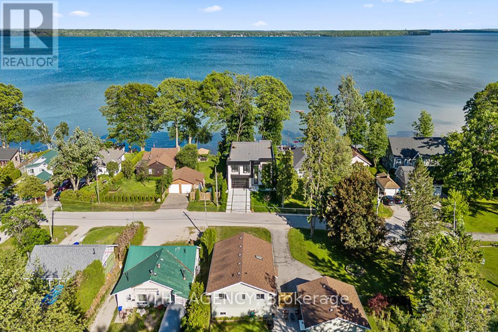2707 Lakeside Drive, Severn, Ontario  L0K 1G0 - Photo 2 - S13460926