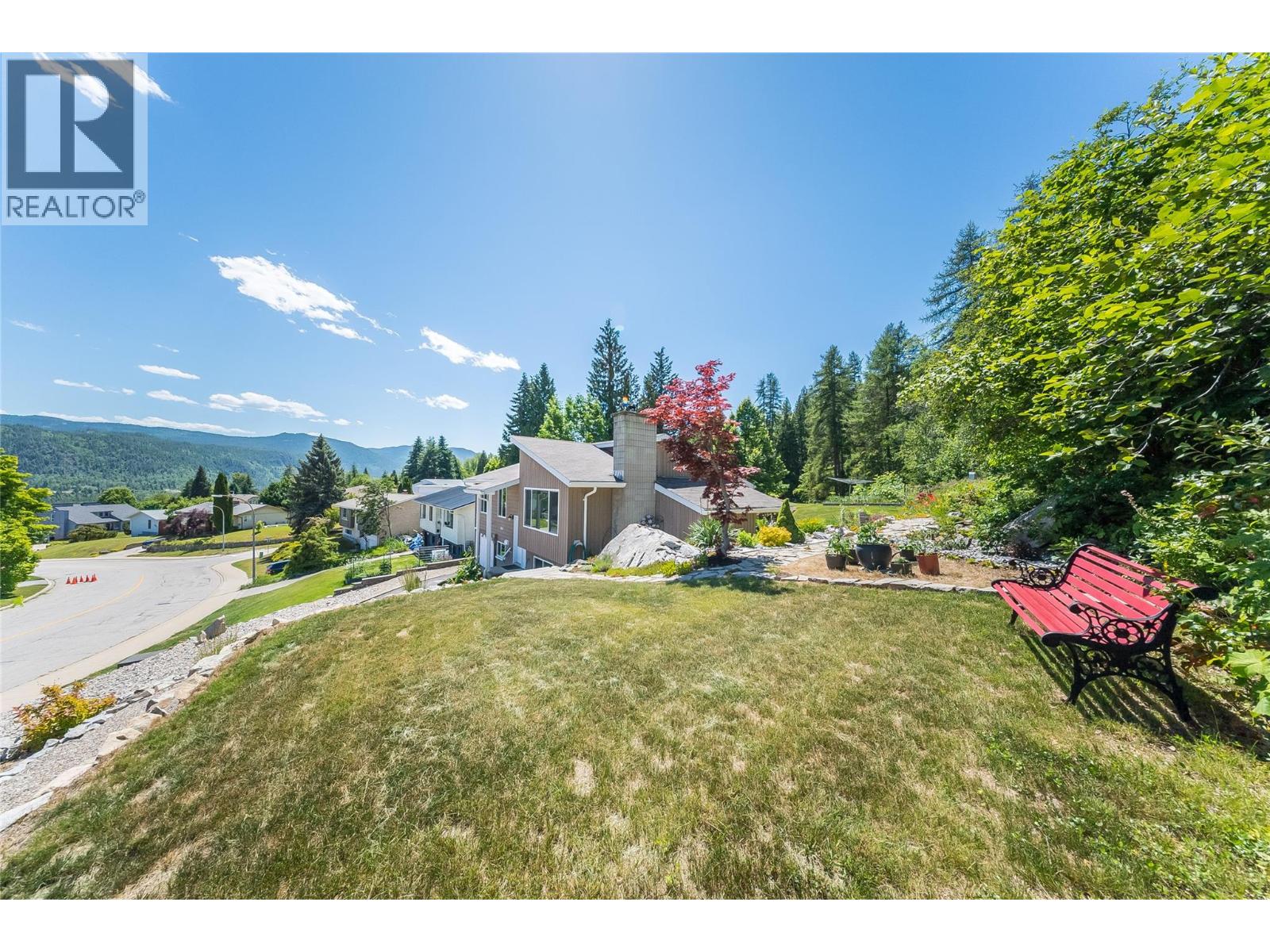 3404 Southridge Drive, Castlegar, British Columbia  V1N 4A7 - Photo 42 - 10391389