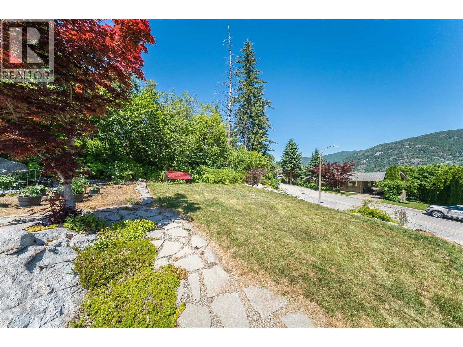 3404 Southridge Drive, Castlegar, British Columbia  V1N 4A7 - Photo 44 - 10391389