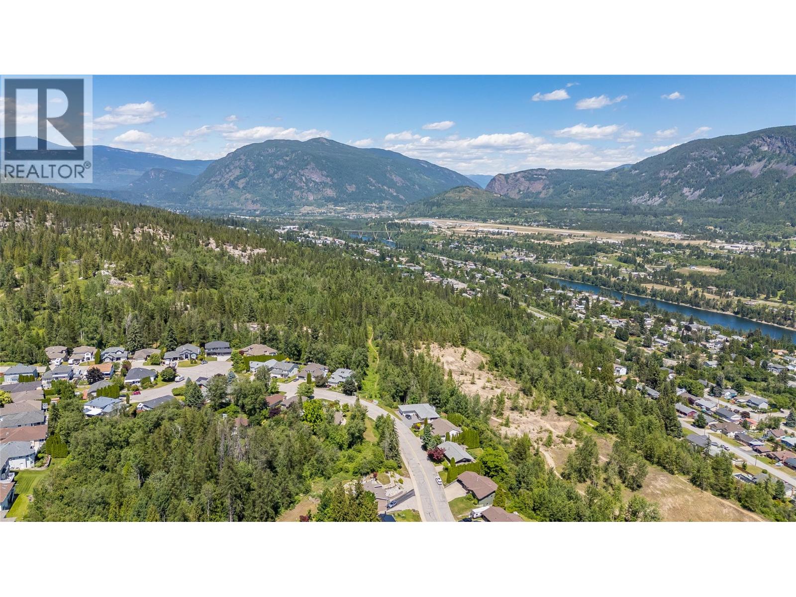 3404 Southridge Drive, Castlegar, British Columbia  V1N 4A7 - Photo 54 - 10391389