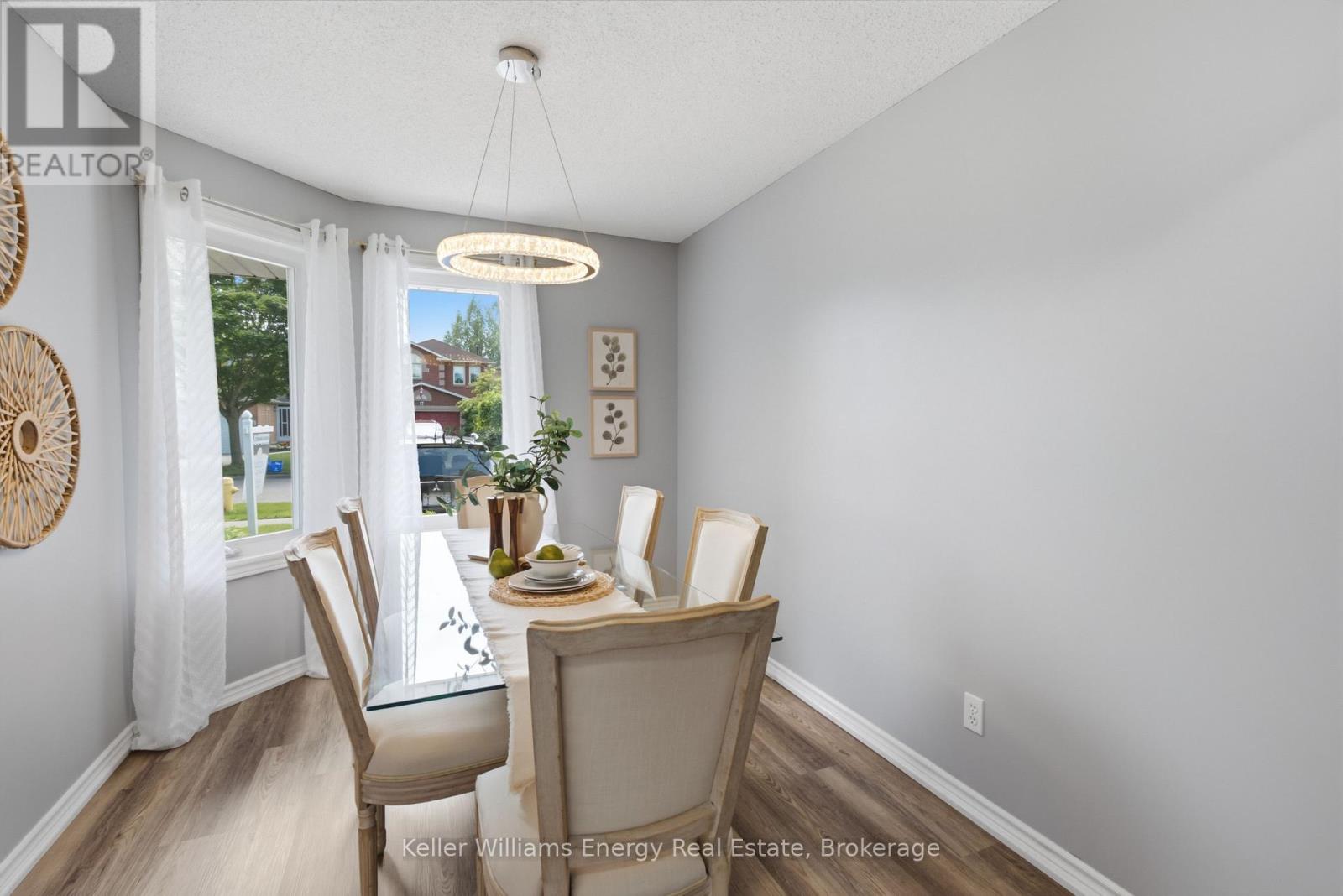 16 John Walter Crescent, Clarington, Ontario  L1E 2W6 - Photo 5 - E13461328