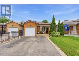 16 JOHN WALTER CRESCENT, Clarington, Ontario