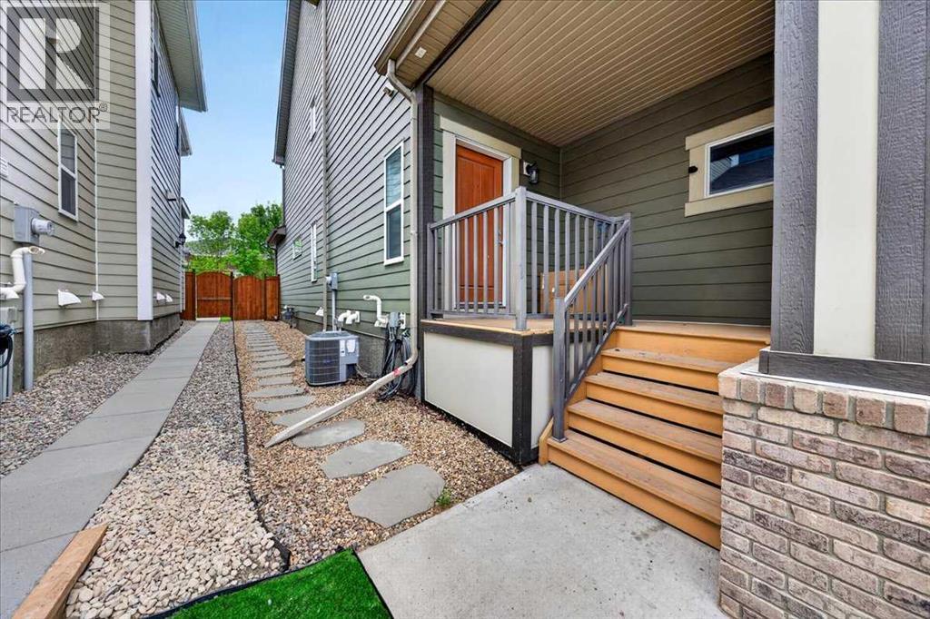36 Mahogany Row Se, Calgary, Alberta  T3M 1S9 - Photo 8 - A2316774