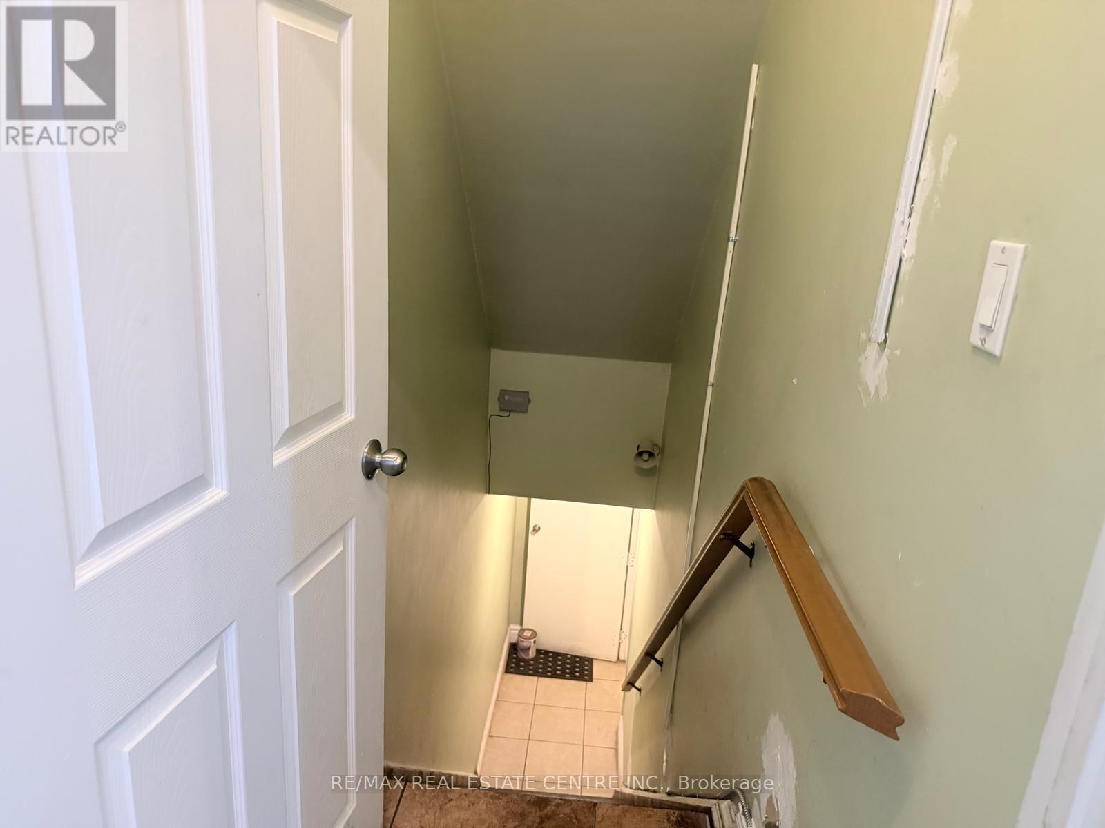 399 Keele Street W, Toronto, Ontario M6P 2K9 - Photo 23 - W13431106