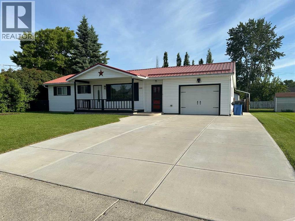 1422 19 Avenue, Didsbury, Alberta  T0M 0W0 - Photo 2 - A2321486