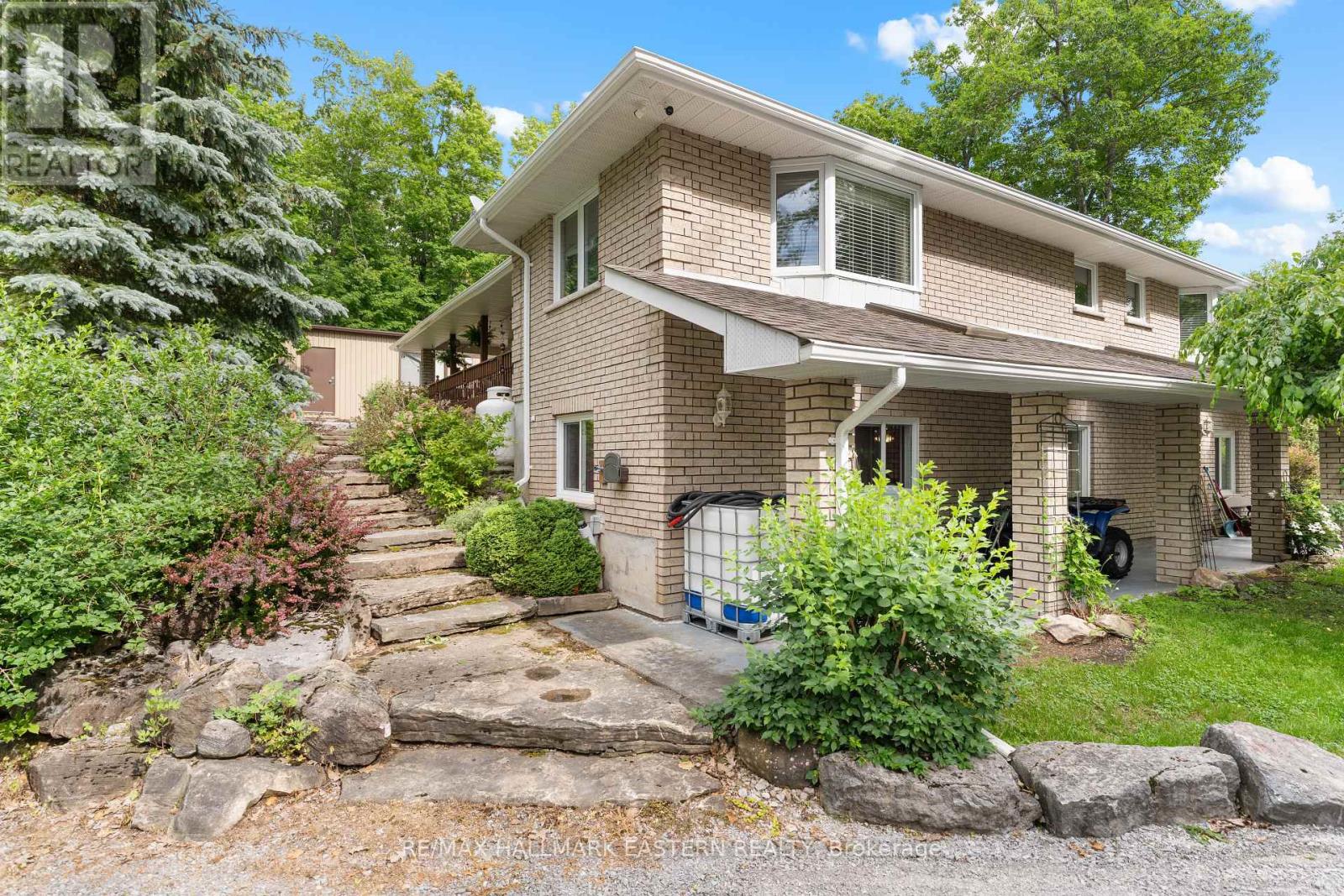139 Lakeland Avenue, Trent Lakes, Ontario K0L 1J0 - Photo 2 - X13461032