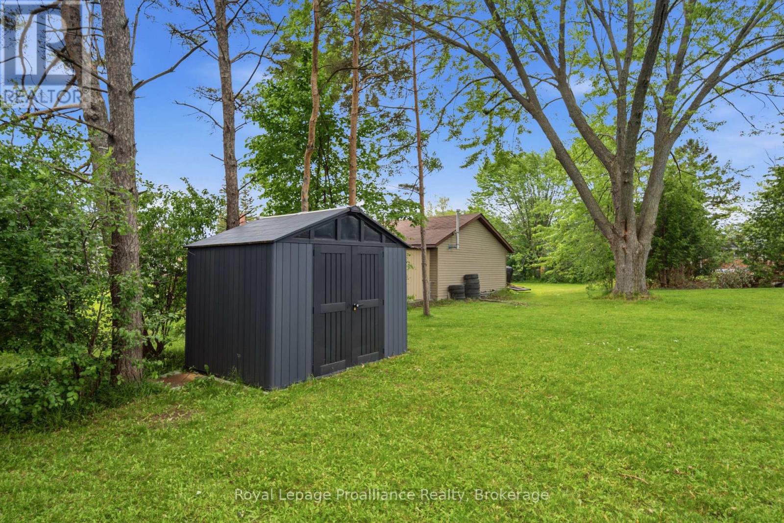 41 Tracey Street, Belleville, Ontario  K8P 2R7 - Photo 33 - X13461186