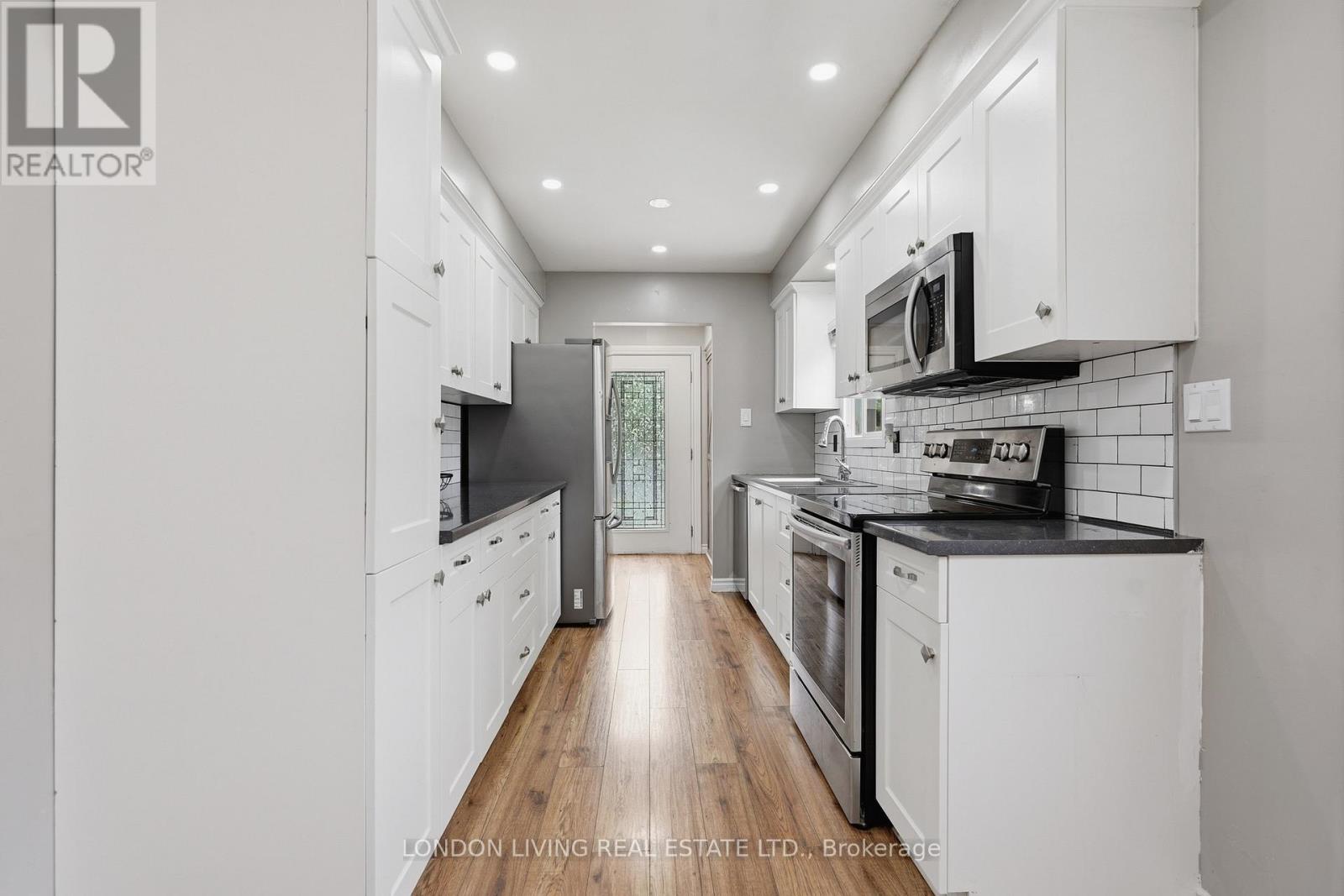 388 Deveron Crescent, London South, Ontario  N5Z 4S3 - Photo 15 - X13461248