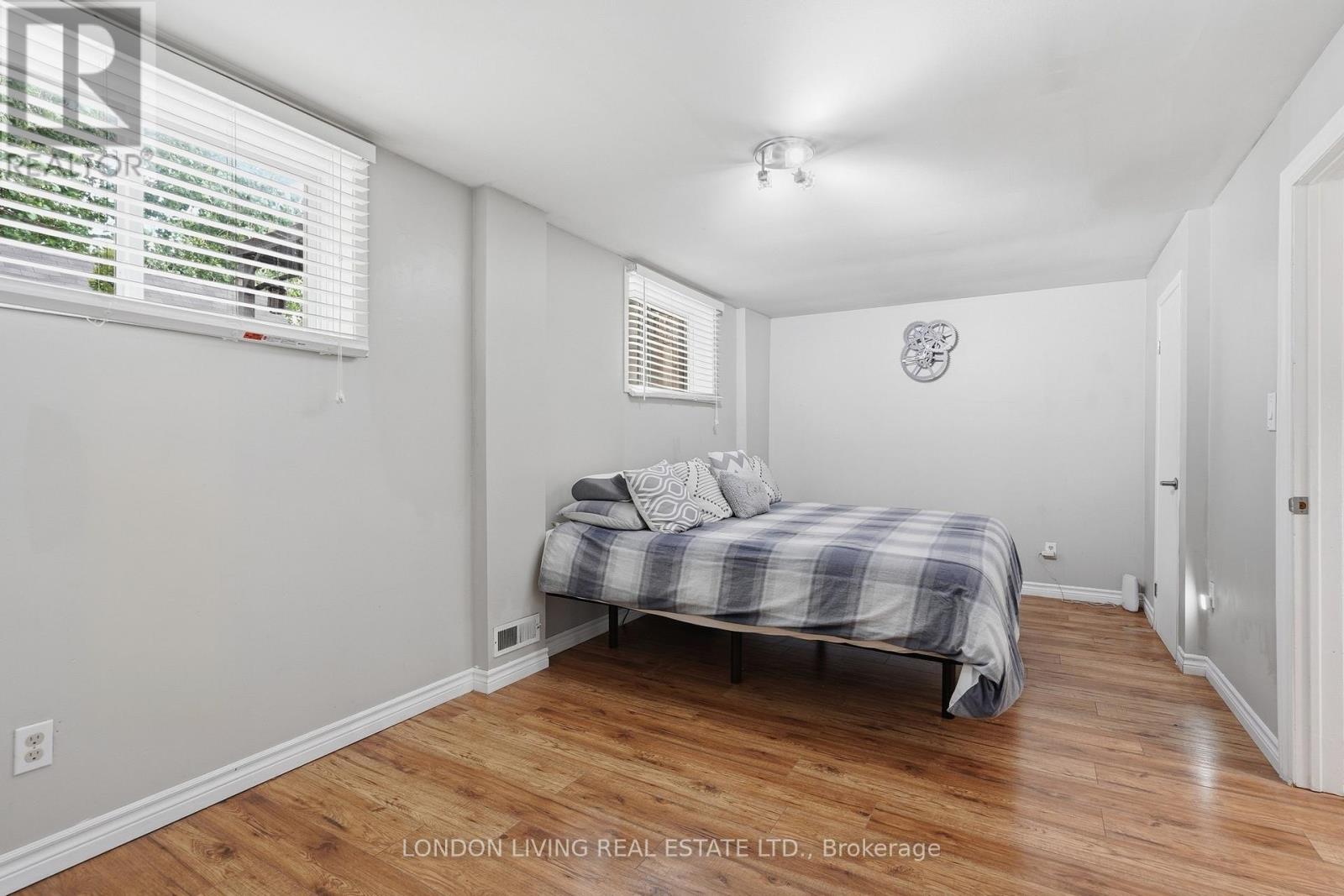 388 Deveron Crescent, London South, Ontario  N5Z 4S3 - Photo 24 - X13461248