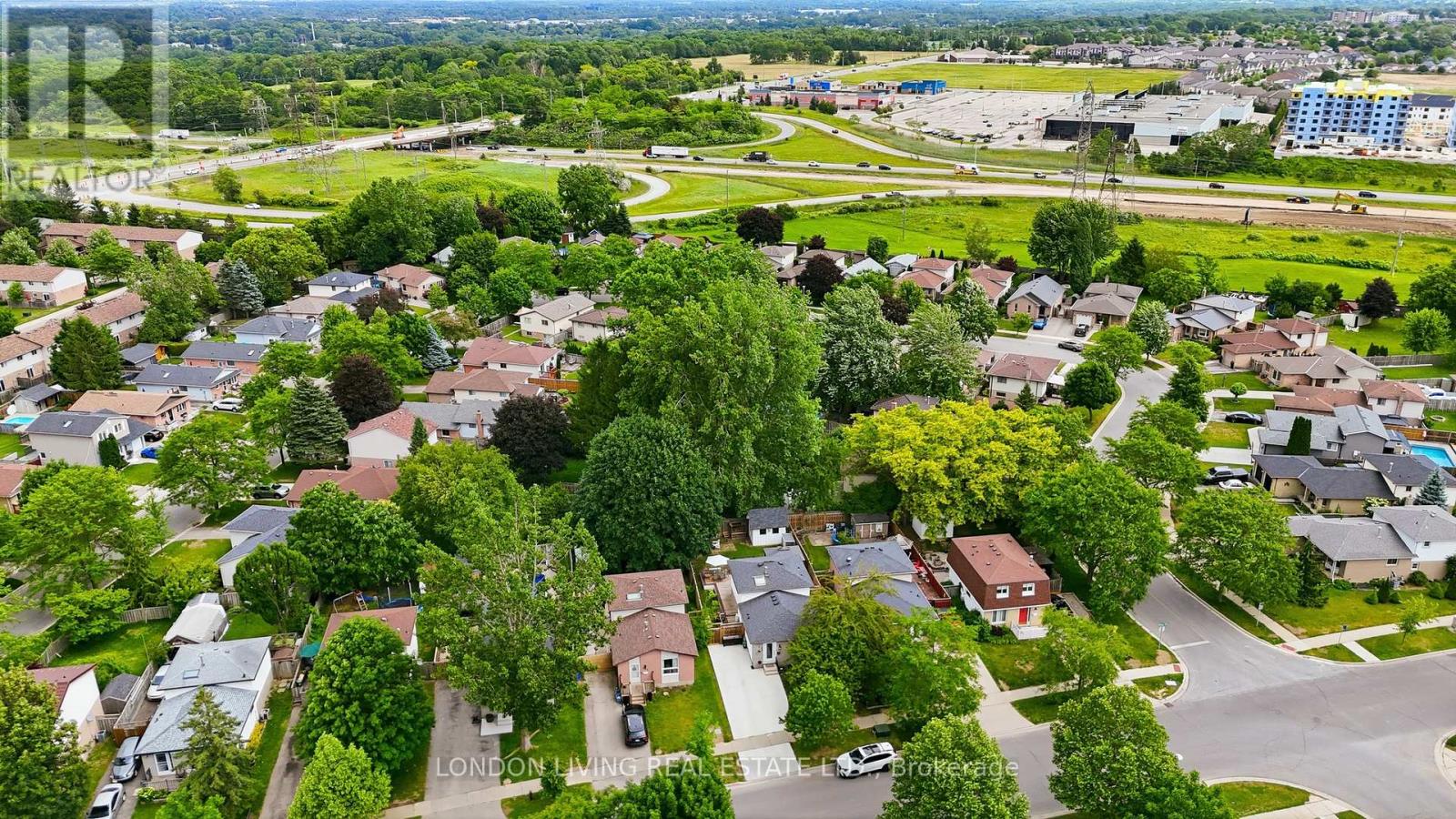388 Deveron Crescent, London South, Ontario  N5Z 4S3 - Photo 5 - X13461248
