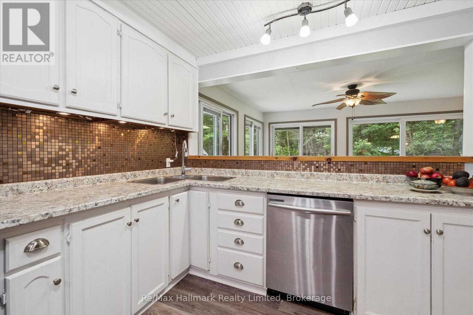 1109 Springdale Park Road, Bracebridge, Ontario  P1L 1W9 - Photo 14 - X13461074