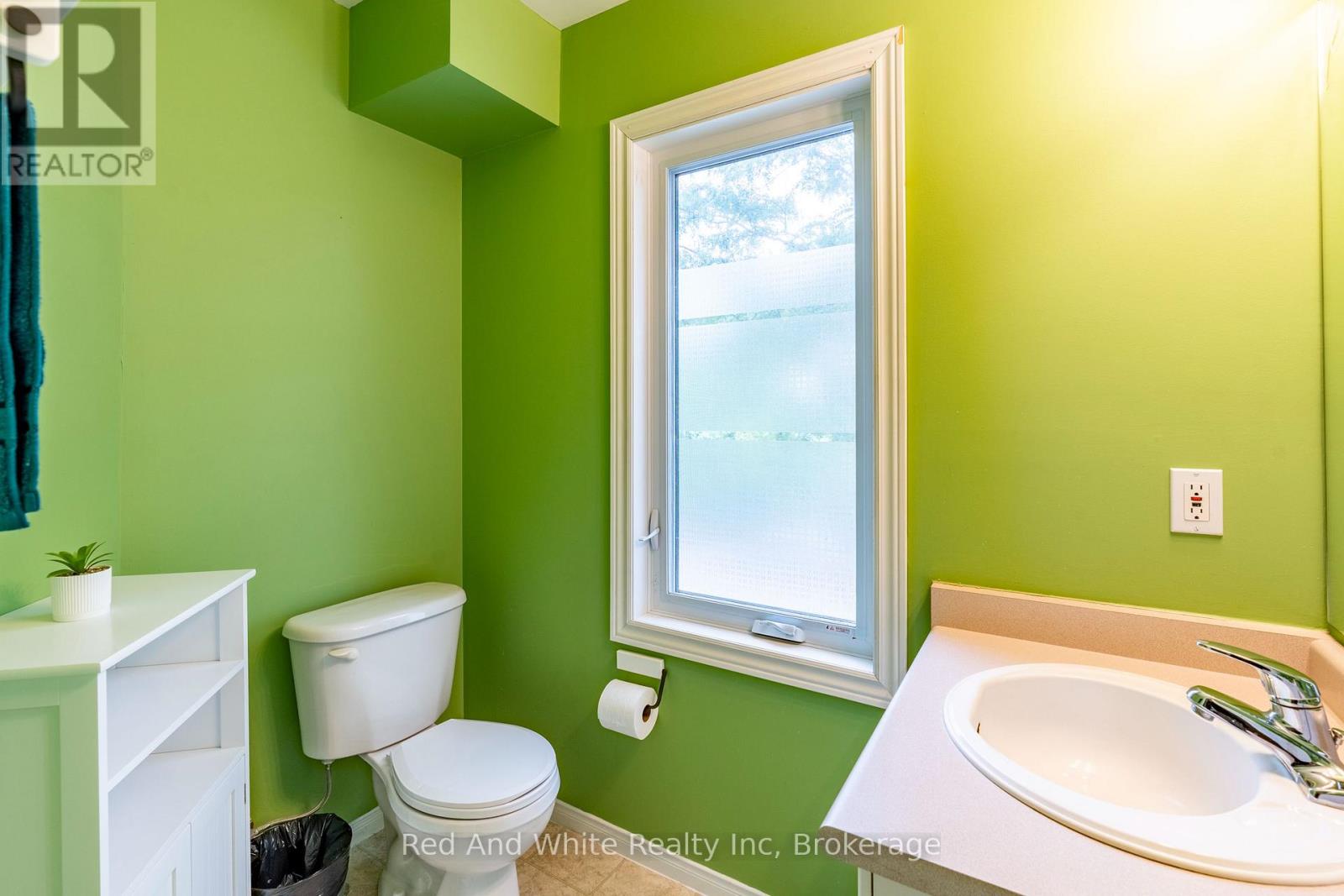 24 - 230 Blackhorne Drive, Kitchener, Ontario  N2E 1Z4 - Photo 14 - X13461128