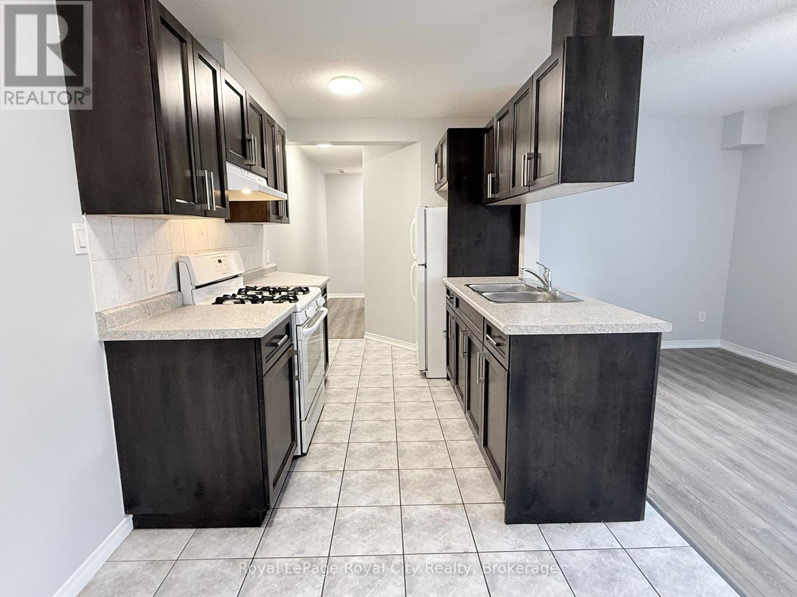 2 - 116 Wyndham Street, Guelph (Downtown), Ontario  N1H 4E8 - Photo 2 - X13461310