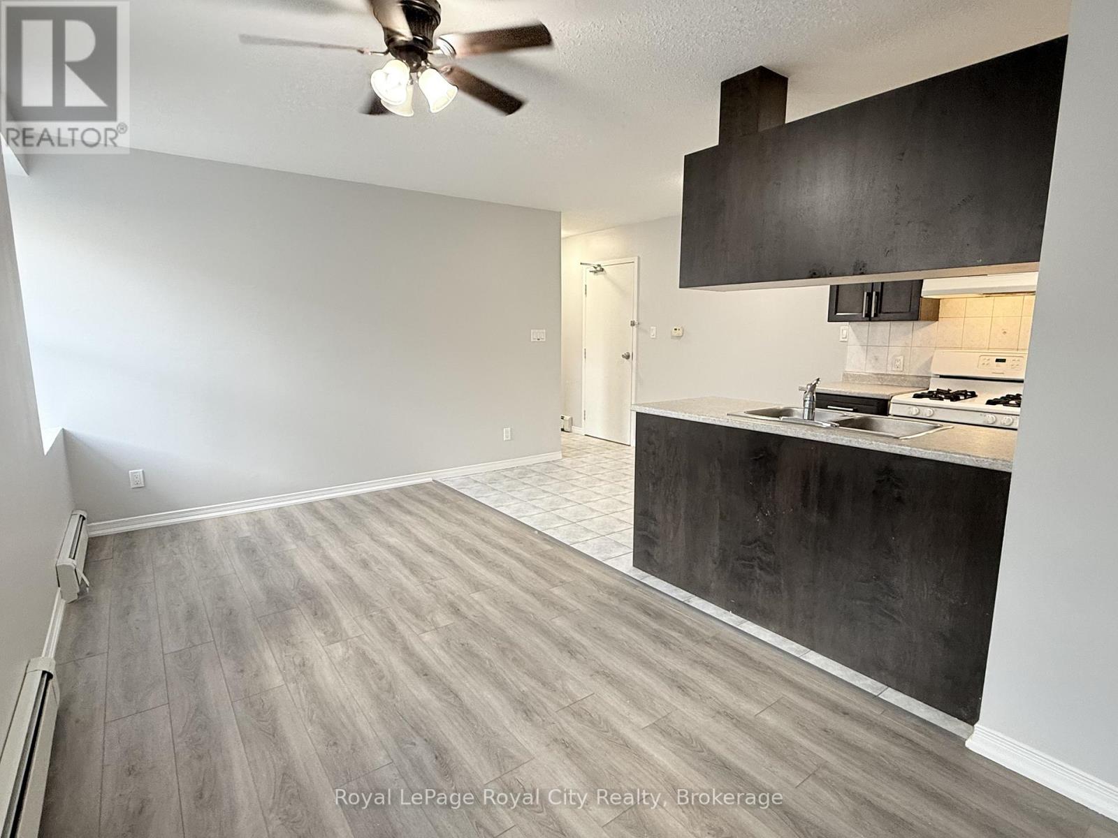 2 - 116 Wyndham Street, Guelph (Downtown), Ontario  N1H 4E8 - Photo 4 - X13461310