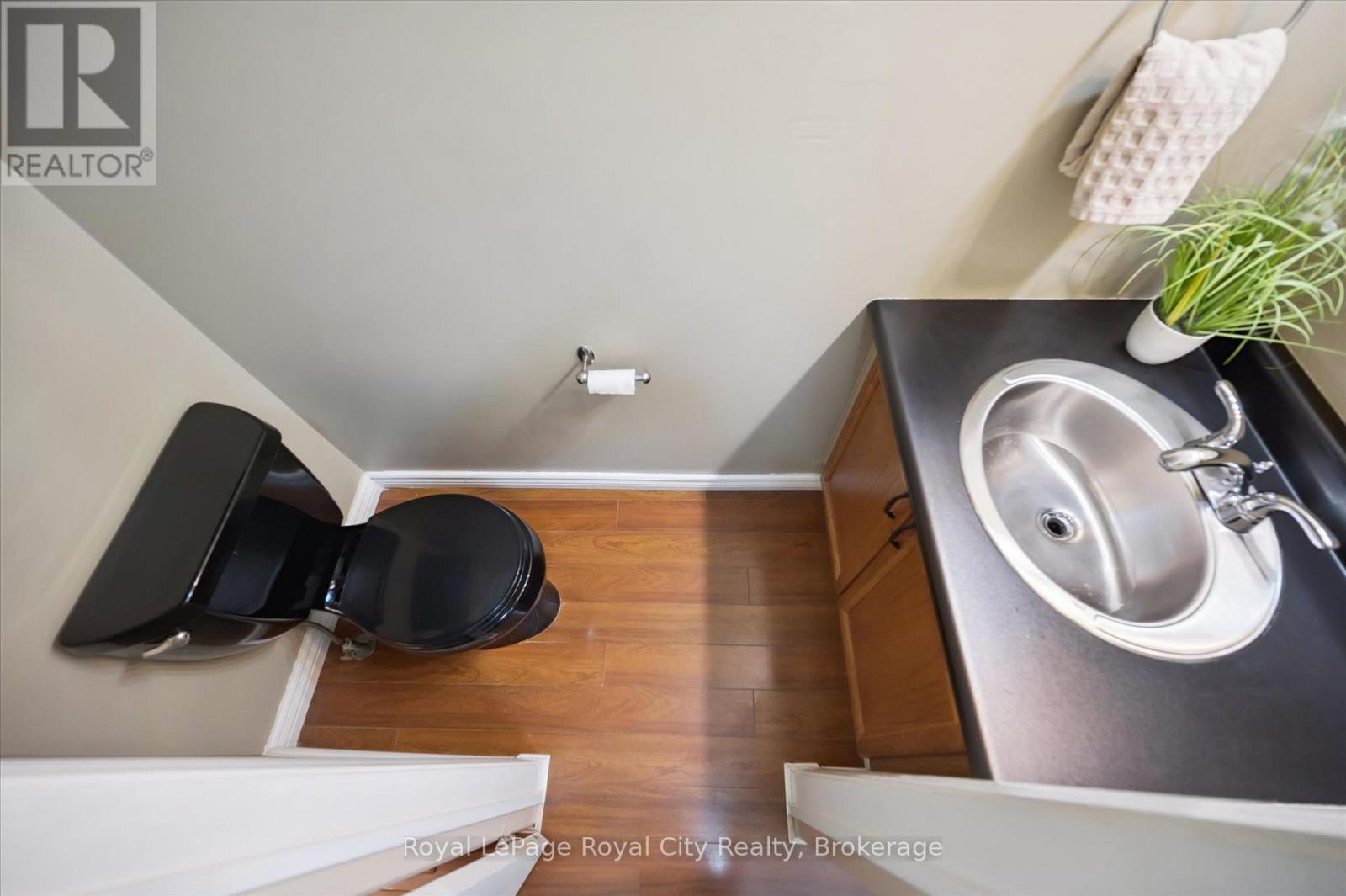 729 Woodhill Dr, Centre Wellington, Ontario  N1M 3M8 - Photo 21 - X13461396