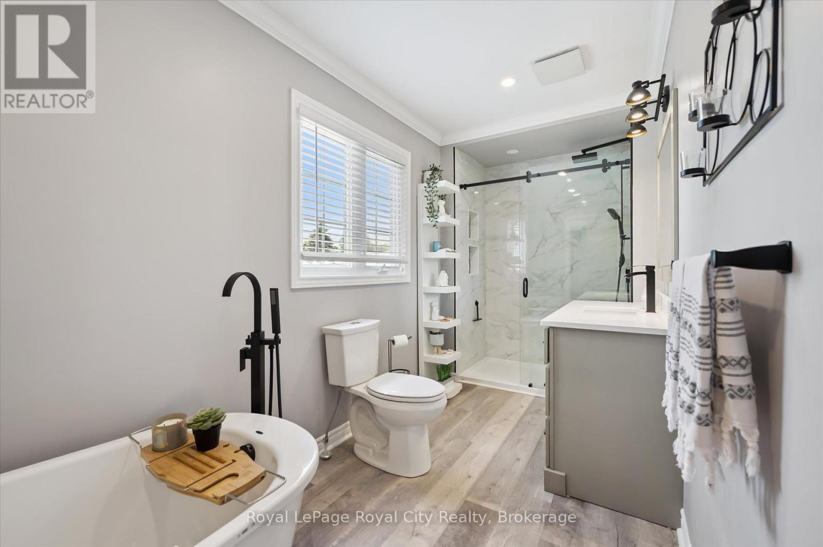 729 Woodhill Dr, Centre Wellington, Ontario  N1M 3M8 - Photo 27 - X13461396