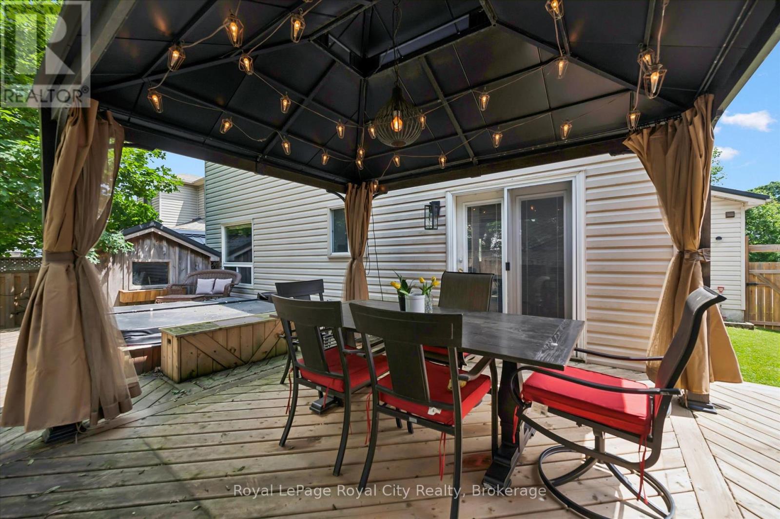 729 Woodhill Dr, Centre Wellington, Ontario  N1M 3M8 - Photo 35 - X13461396