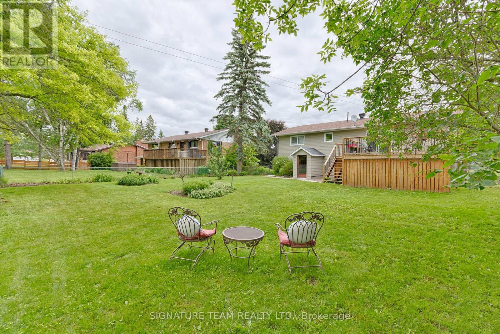 17 Ross Street, Whitewater Region, Ontario  K0J 1K0 - Photo 37 - X13461234