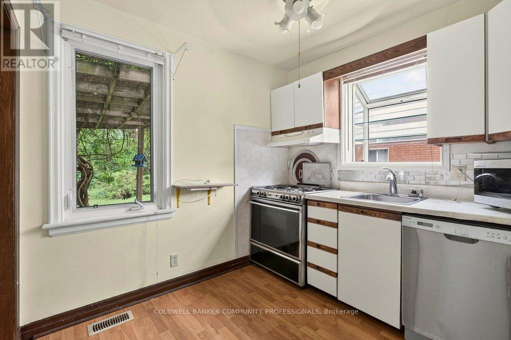 16 Sussex Street, Hamilton, Ontario  L8S 2E1 - Photo 16 - X13460966
