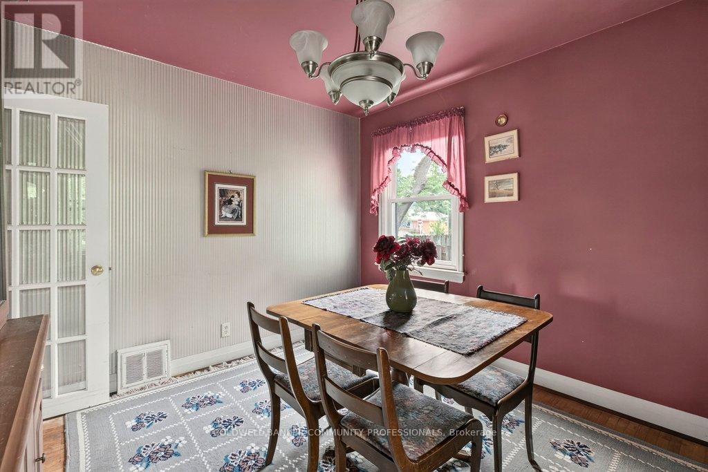 16 Sussex Street, Hamilton, Ontario  L8S 2E1 - Photo 20 - X13460966