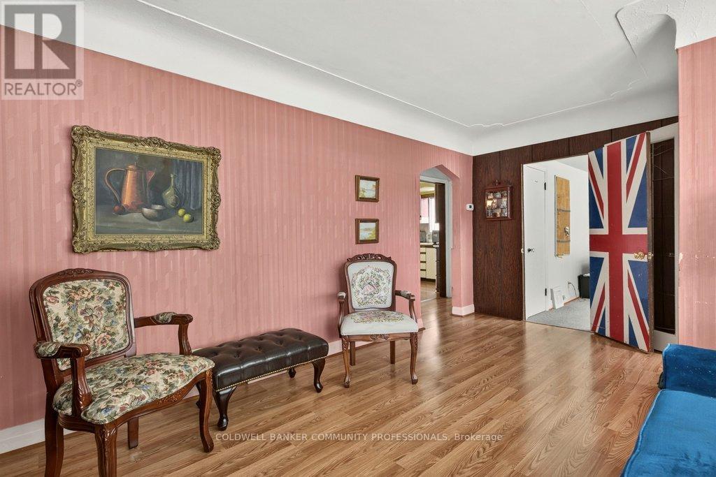 16 Sussex Street, Hamilton, Ontario  L8S 2E1 - Photo 7 - X13460966