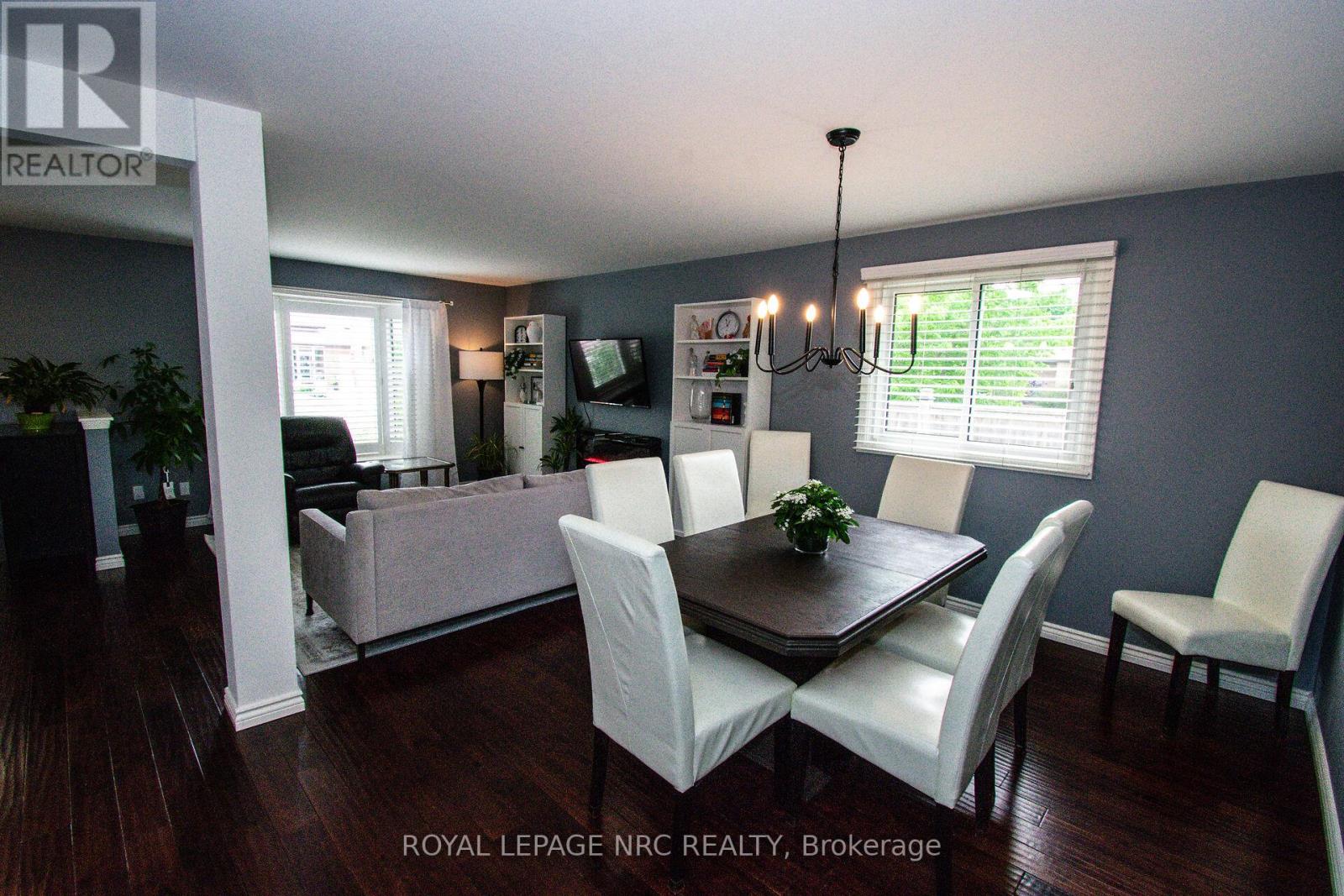 30 Elderwood Drive, St. Catharines, Ontario  L2S 3E5 - Photo 11 - X13461270