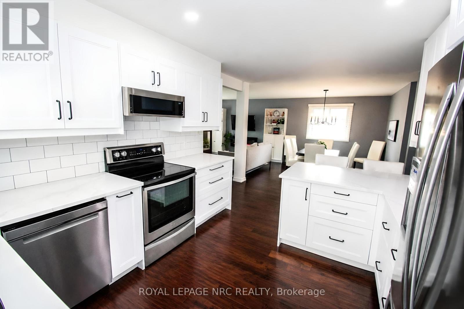 30 Elderwood Drive, St. Catharines, Ontario  L2S 3E5 - Photo 14 - X13461270
