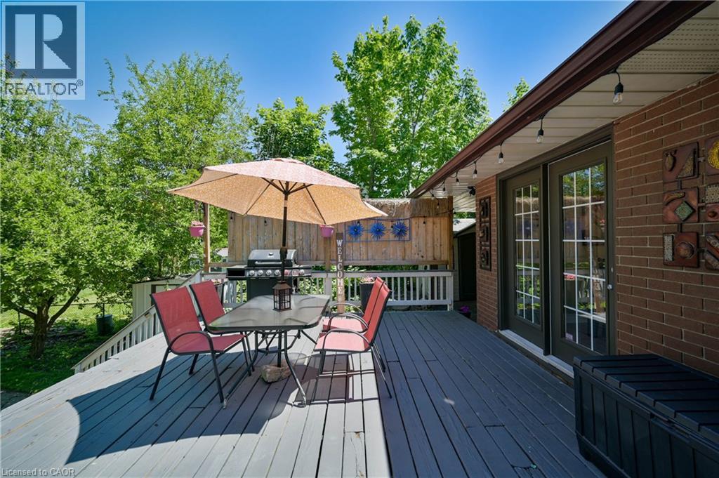 6 Gerrard Avenue, Cambridge, Ontario  N3C 2R6 - Photo 33 - 40837132