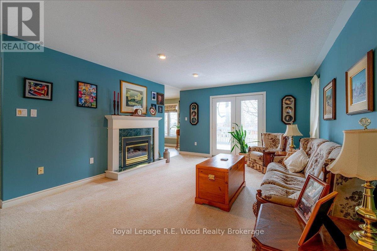 27 Woodside Drive, Tillsonburg, Ontario N4G 5P9 - Photo 12 - X13440260