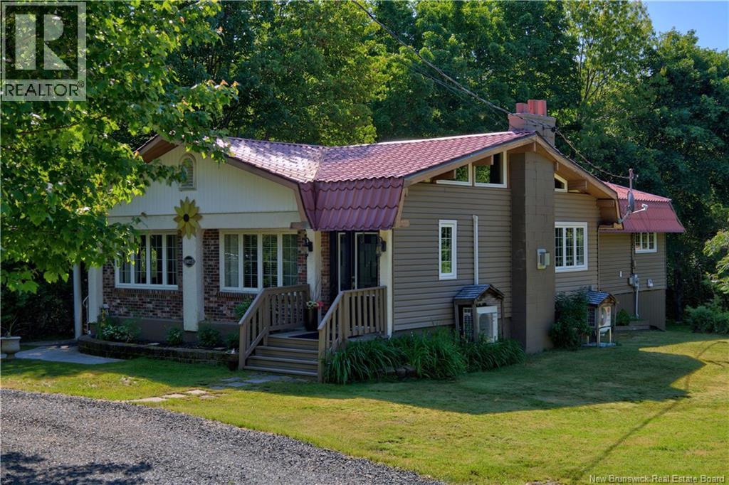 3168 KING GEORGE HWY, miramichi, New Brunswick