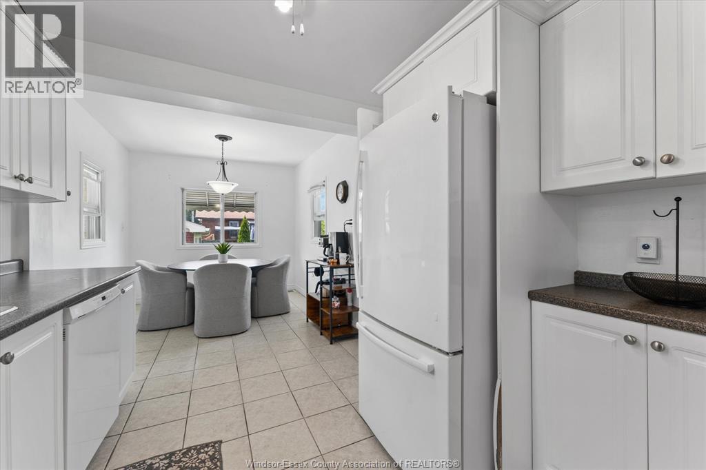 2307 Fraser Ave, Windsor, Ontario  N8X 3Z8 - Photo 16 - 26014463
