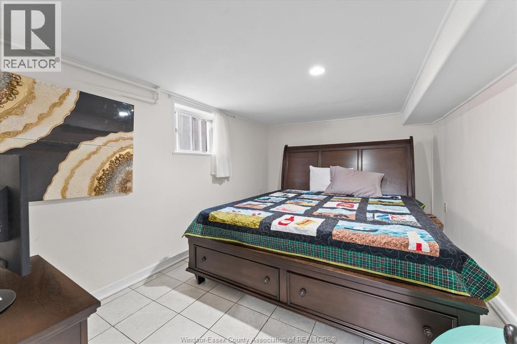 2307 Fraser Ave, Windsor, Ontario  N8X 3Z8 - Photo 23 - 26014463