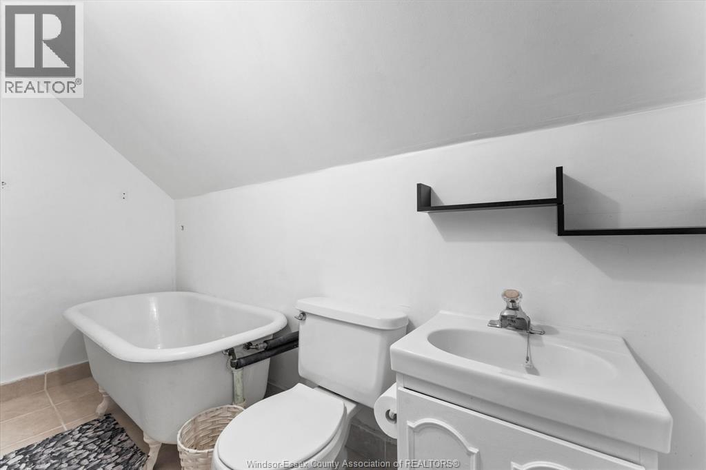 2307 Fraser Ave, Windsor, Ontario  N8X 3Z8 - Photo 28 - 26014463