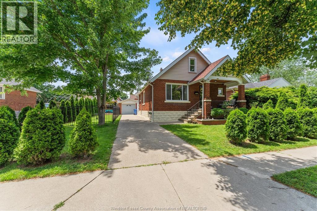 2307 Fraser Ave, Windsor, Ontario  N8X 3Z8 - Photo 5 - 26014463
