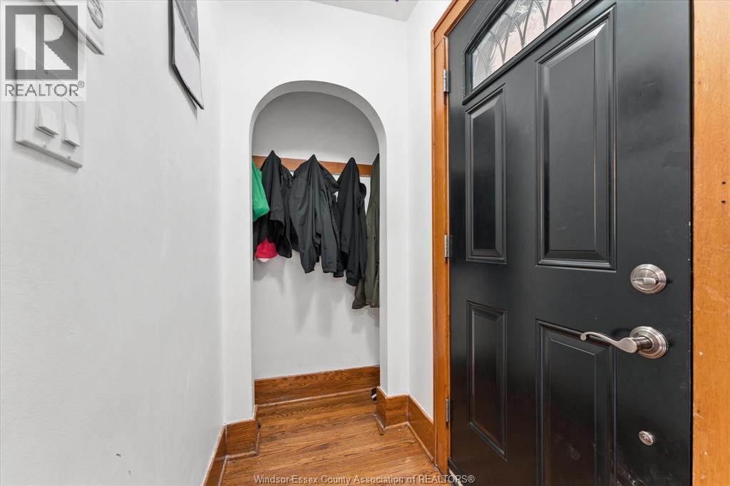2307 Fraser Ave, Windsor, Ontario  N8X 3Z8 - Photo 7 - 26014463