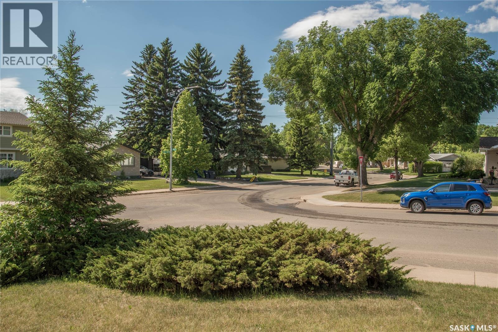 1701 Prince Of Wales Avenue, Saskatoon, Saskatchewan S7K 3E6 - Photo 30 - SK039892