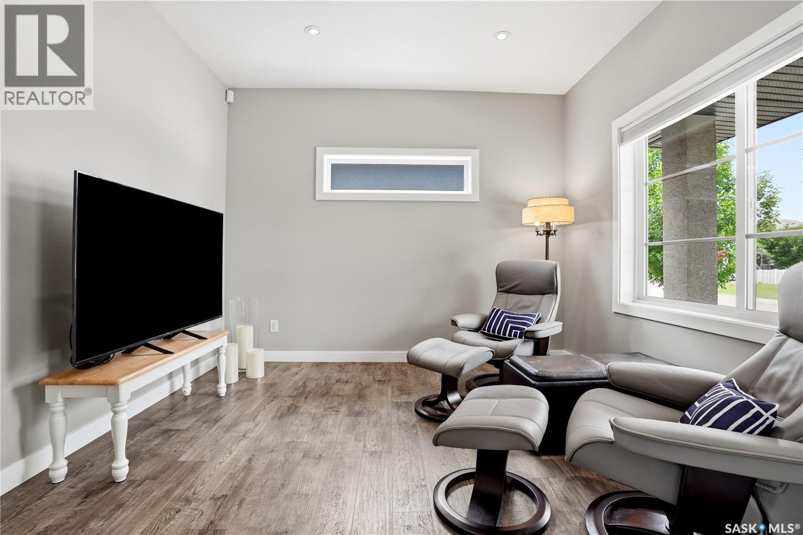 5425 Campling Avenue, Regina, Saskatchewan  S4W 0L6 - Photo 6 - SK039866