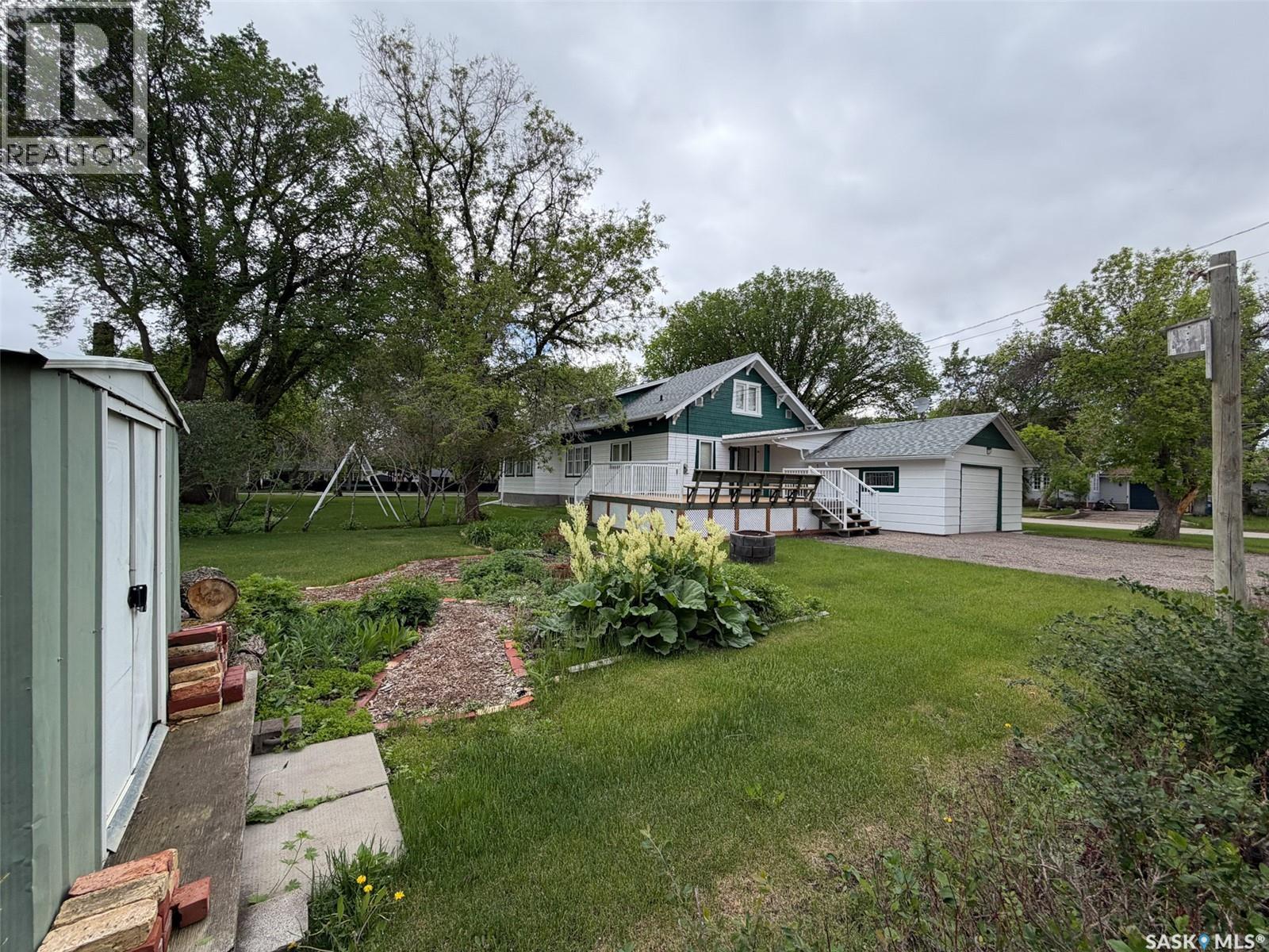 692 2nd Street E, Shaunavon, Saskatchewan  S0N 2M0 - Photo 47 - SK039852
