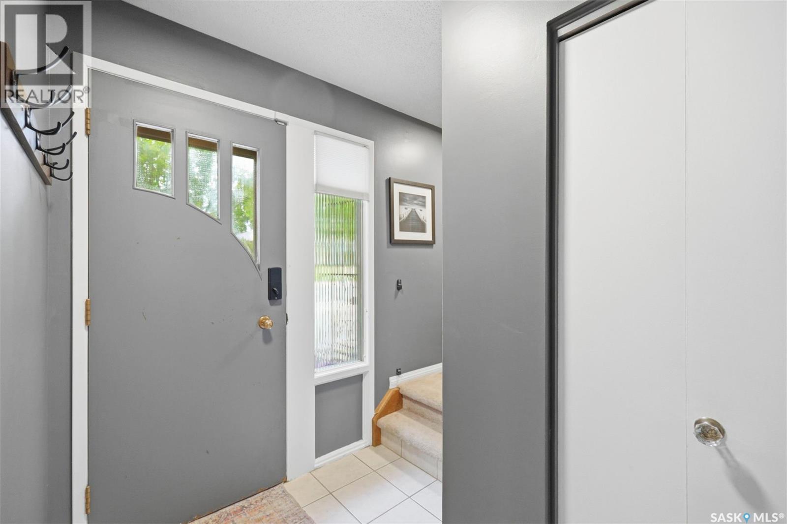 1660 Alexandra Avenue, Saskatoon, Saskatchewan  S7K 3C3 - Photo 4 - SK039797