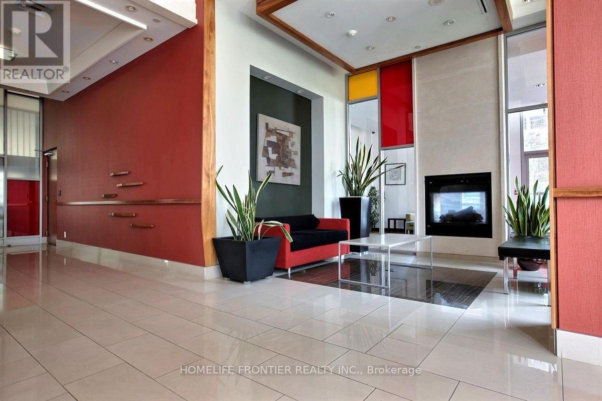 703 - 30 Canterbury Place, Toronto, Ontario  M2N 0B9 - Photo 13 - C13461086