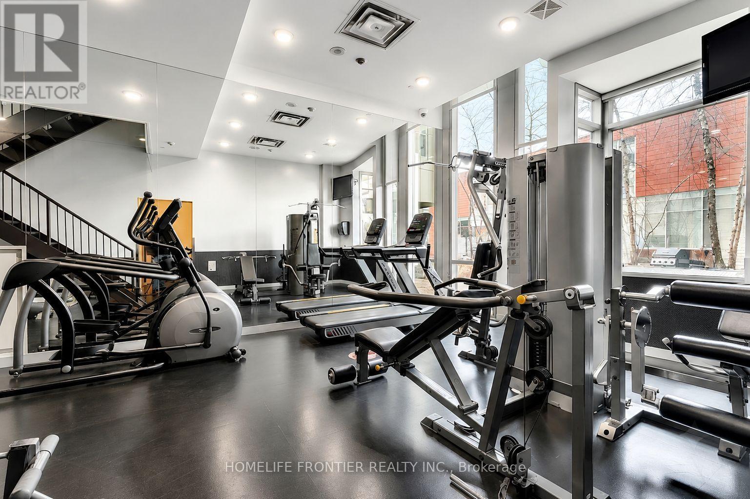 703 - 30 Canterbury Place, Toronto, Ontario  M2N 0B9 - Photo 15 - C13461086