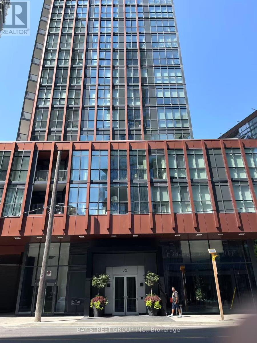 801 - 32 DAVENPORT ROAD, Toronto, Ontario