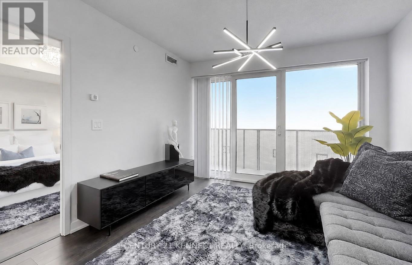 5703 - 88 Harbour Street, Toronto, Ontario  M5J 0C3 - Photo 7 - C13461168