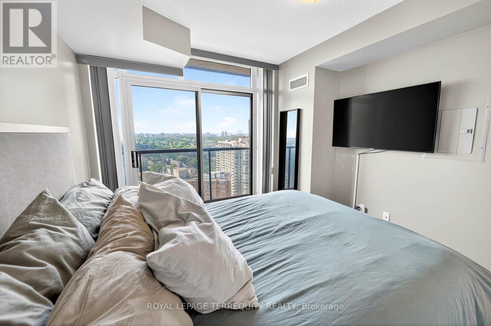 2510 - 10 Northtown Way, Toronto, Ontario  M2N 7L4 - Photo 24 - C13461372