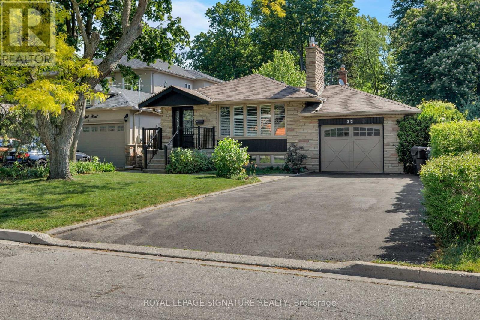 27 Clyde Road, Toronto, Ontario  M1C 1T8 - Photo 2 - E13461070