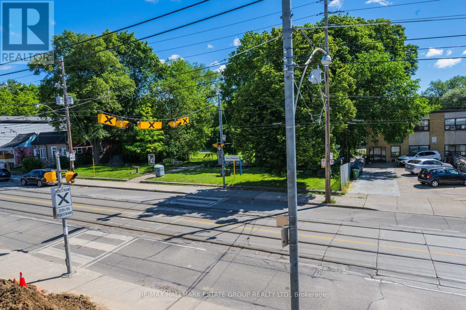160 Coxwell Avenue, Toronto, Ontario  M4L 3B2 - Photo 26 - E13461146