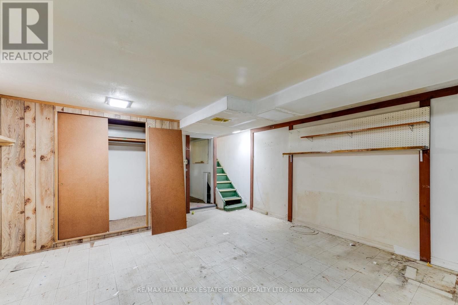 160 Coxwell Avenue, Toronto, Ontario  M4L 3B2 - Photo 39 - E13461146