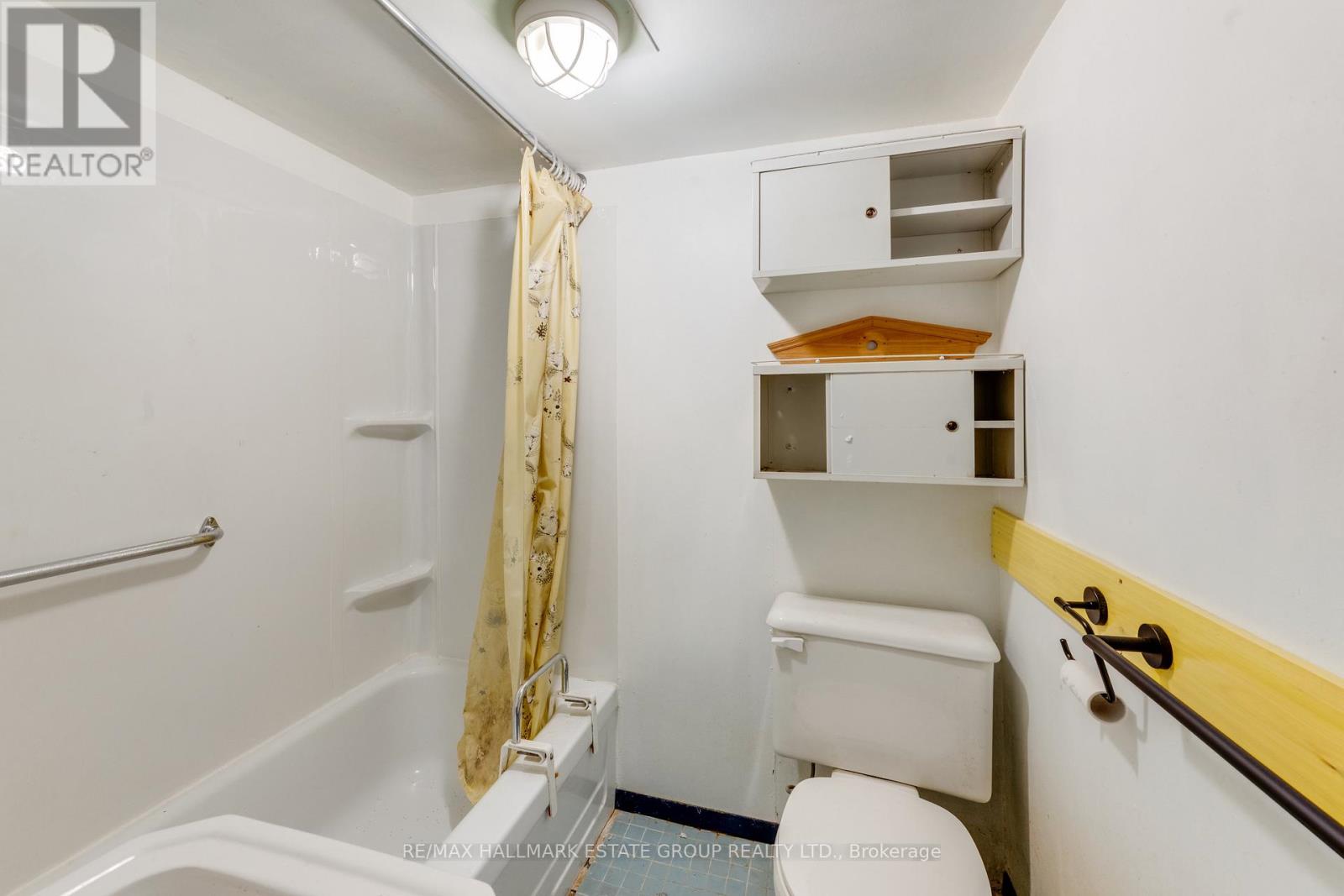 160 Coxwell Avenue, Toronto, Ontario  M4L 3B2 - Photo 41 - E13461146