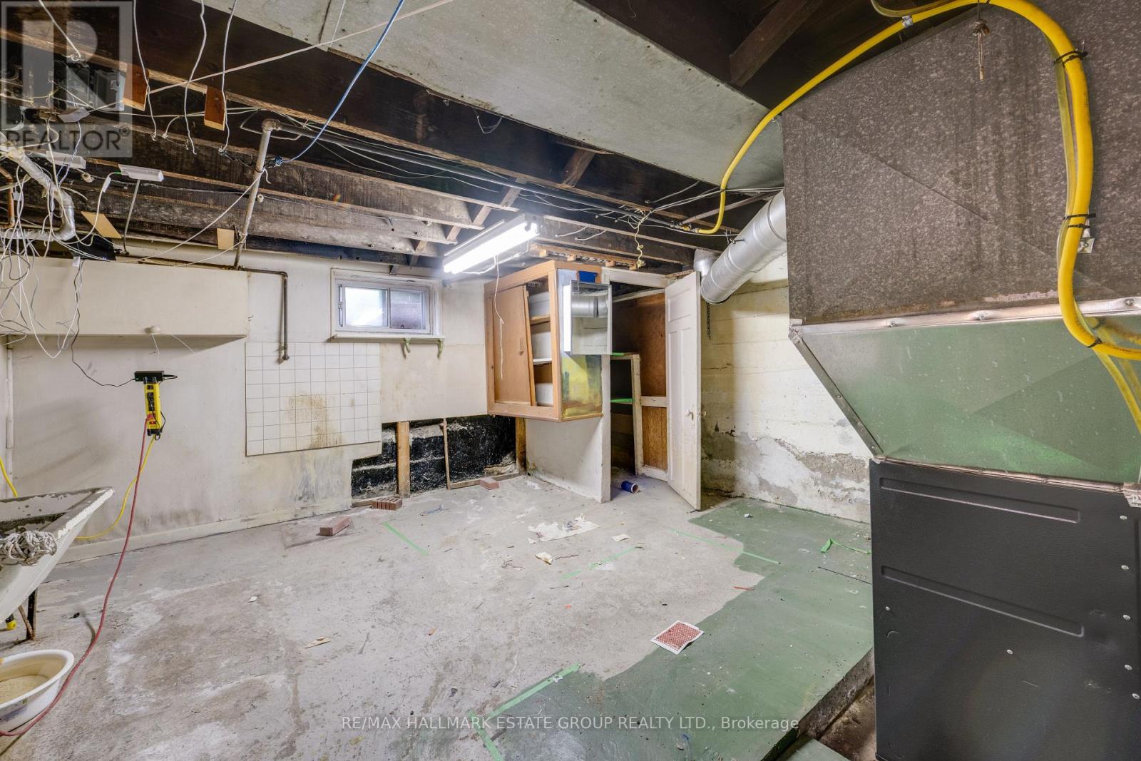 160 Coxwell Avenue, Toronto, Ontario  M4L 3B2 - Photo 42 - E13461146